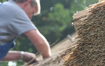 professional Happisburgh thatchers